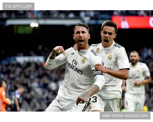 阿尔克马尔主场战术以我为主，通过传控掌握比赛节奏